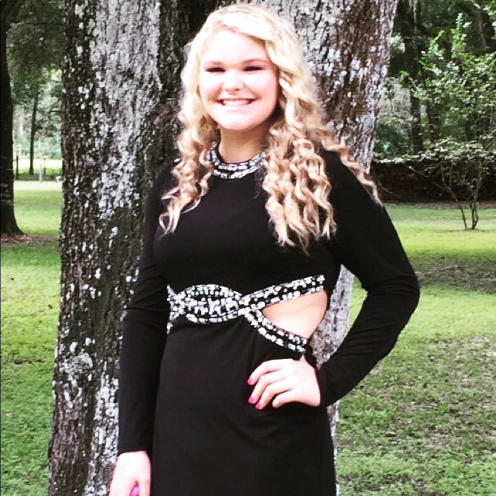 HOMECOMING DRESS